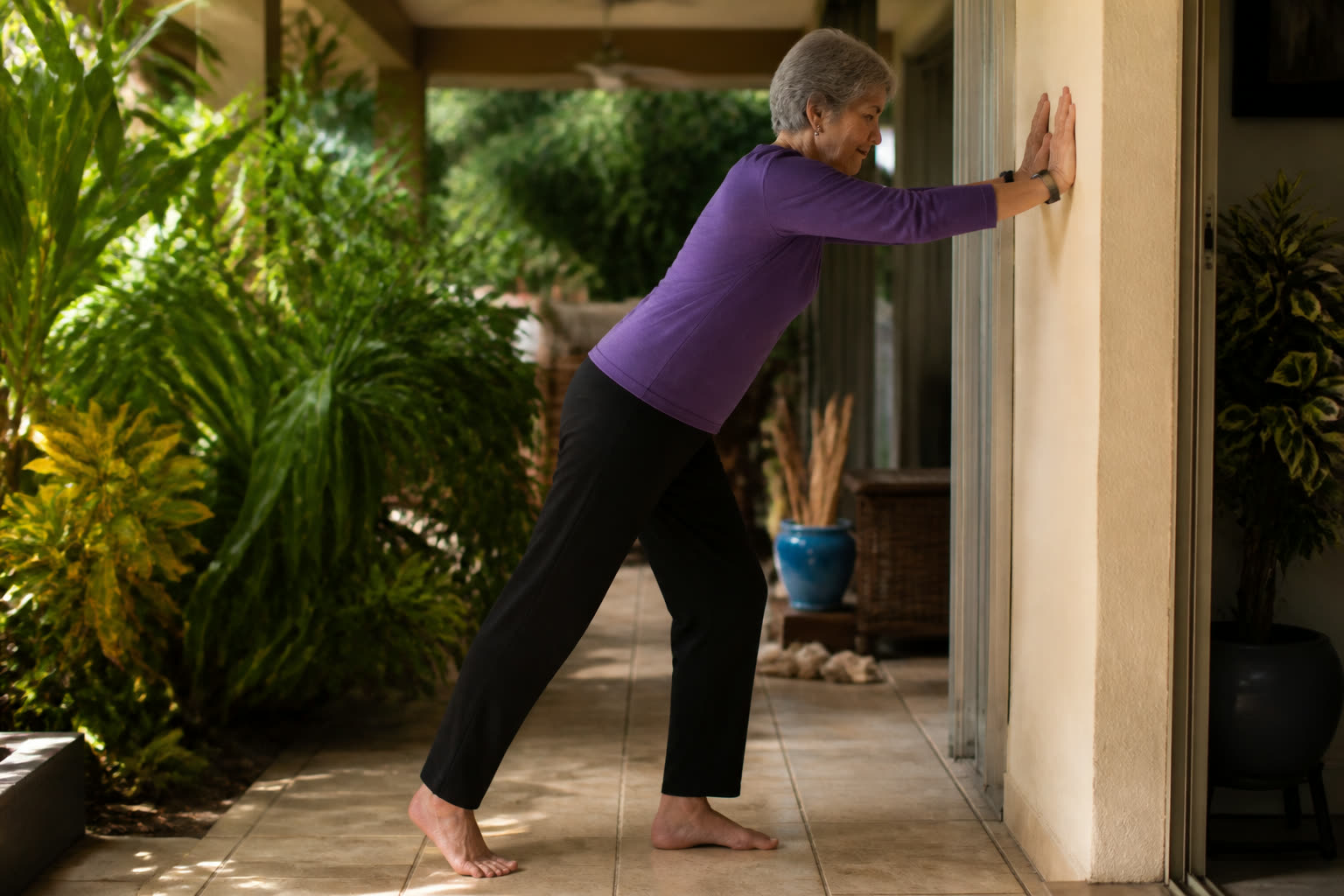 Eccentric Exercise for Seniors: Lower Weights for Strength