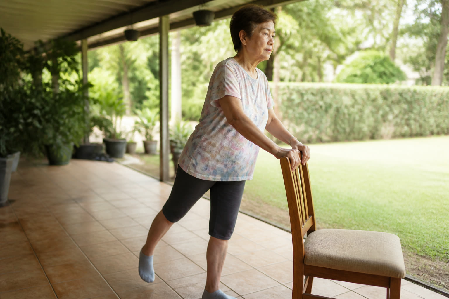 Safe New Year Workout for Seniors: Build Strength at Home